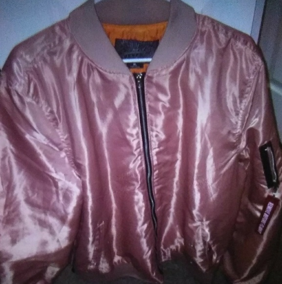 Bomber jacket - Picture 1 of 3